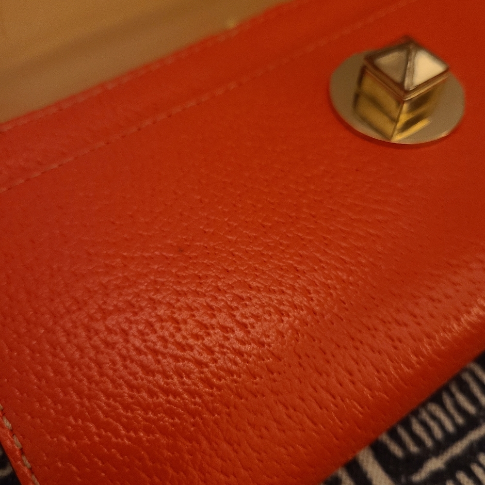 Kate Spade Wallet - Picture 8 of 11